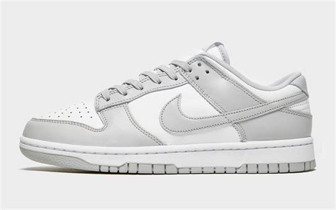 nike grijze dunks|grey nike dunk shoes.